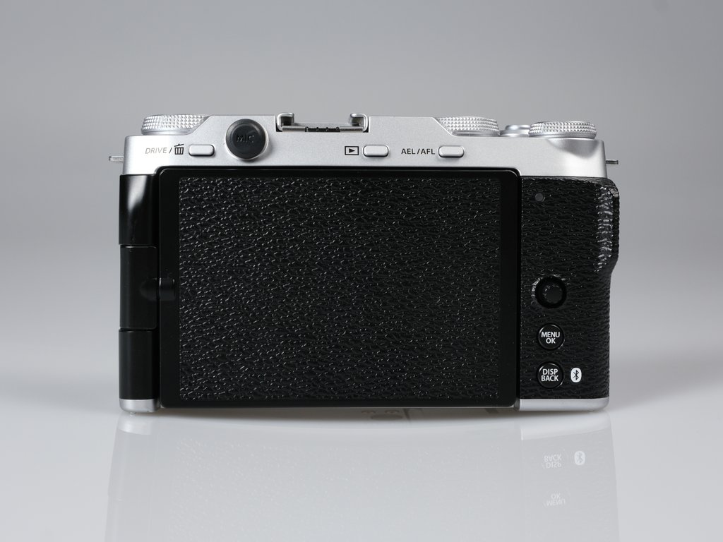 Fujifilm X-M5 Gümüş Gövde (Outlet) <img src="../../../view/img/yildiz-5.png"